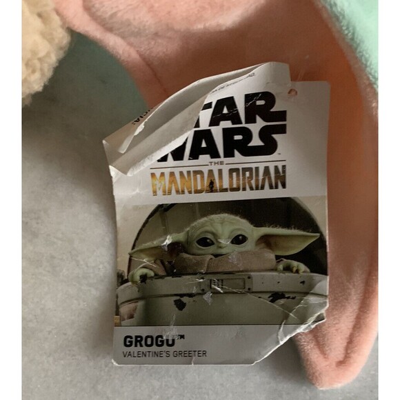 Star Wars The Mandolorian Grogu 19” Valentine Greeter Plush - Picture 6 of 10